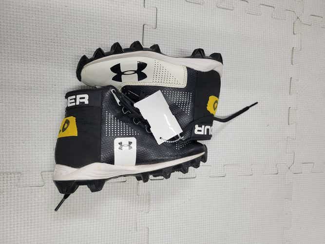 Used Under Armour Youth 12.0 Football Cleats
