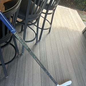 Intermediate Left Hand P29  RibCor Trigger 6 Pro Hockey Stick