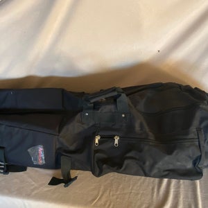 Used Caddy Daddy Travel Cover