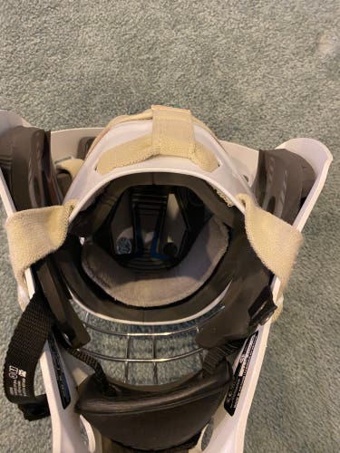 930 Bauer Goalie Helmet