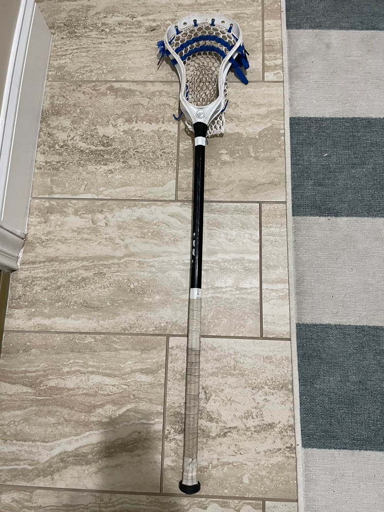 Complete lacrosse stick *Send Any Price*