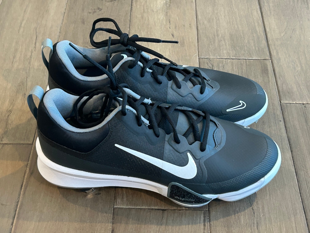 Size 8 Men’s Nike Force Zoom Trout 9 Pro Metal Baseball Cleats Black White Grey