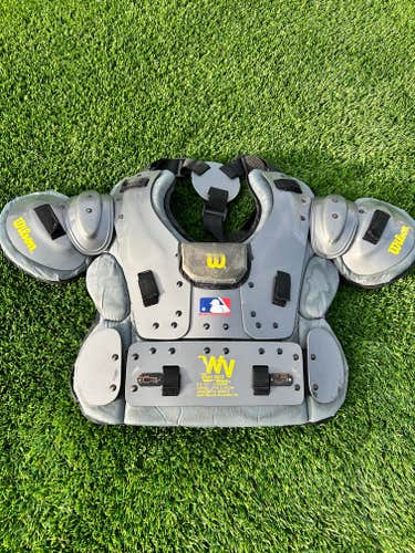 Umpire Chest Protector