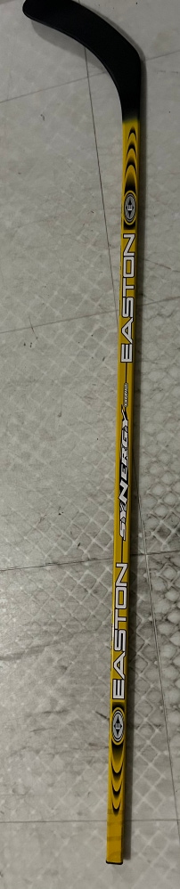 Easton Synergy Hockey Stick RH P91A 77 Flex Bauer Release