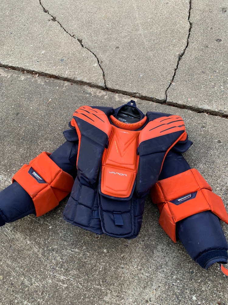 Used Large Bauer Hyperlite Goalie Chest Protector Pro Stock