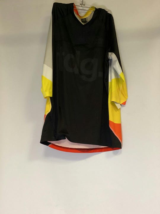 Used Specialized Lg Bicycle Tops