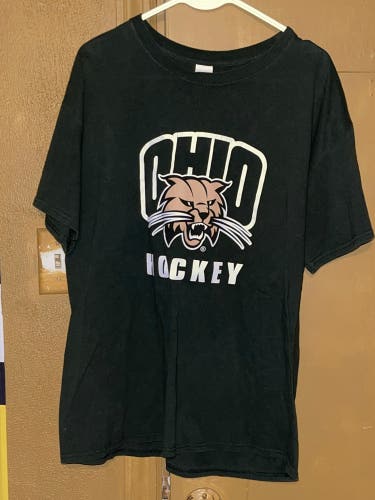 Gildan Heavy Cotton Tearaway Ohio Bobcats Hockey T Shirt NCAA Men’s Large Used H