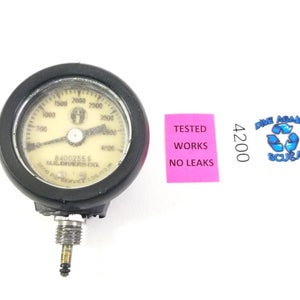 US Divers Aqua Lung 4000 PSI SPG Submersible Pressure Gauge Scuba Vintage 4200