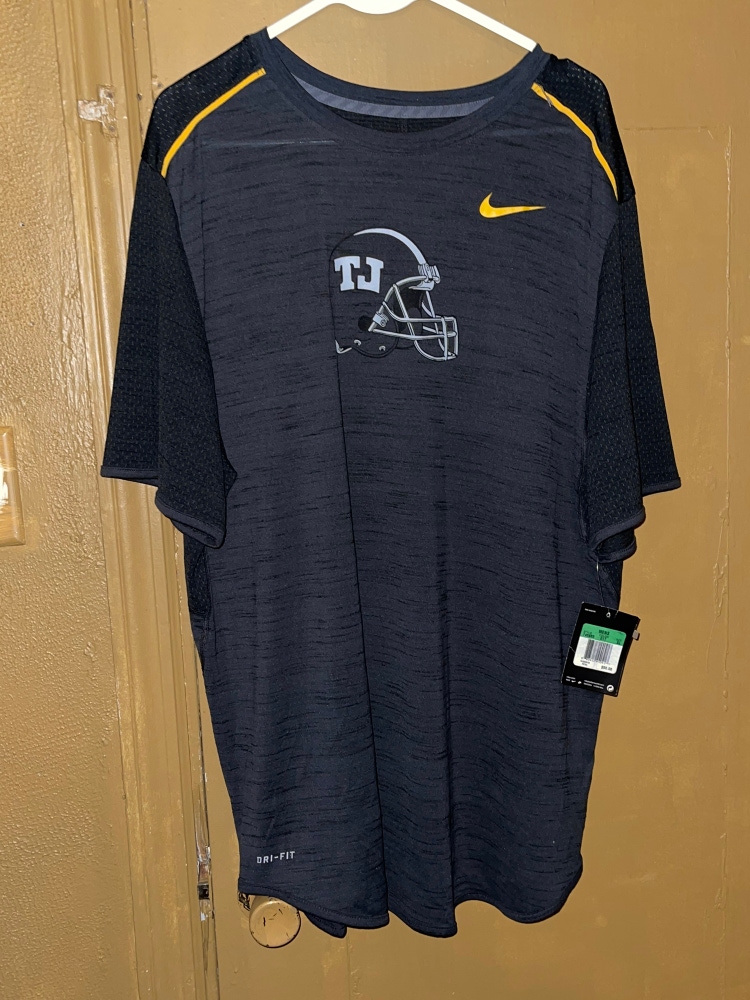 Nike Dri Fit Thomas Jefferson Jaguars Mens Size XL T Shirt Brand New With Tags.