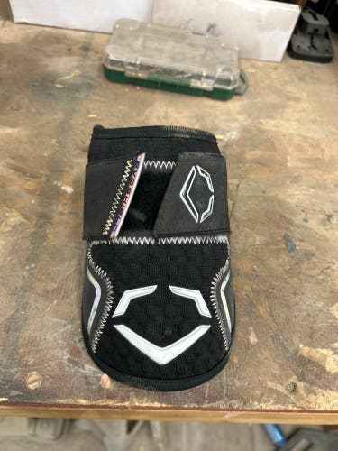 Black Used Senior EvoShield Elbow Protection Elbow Guard