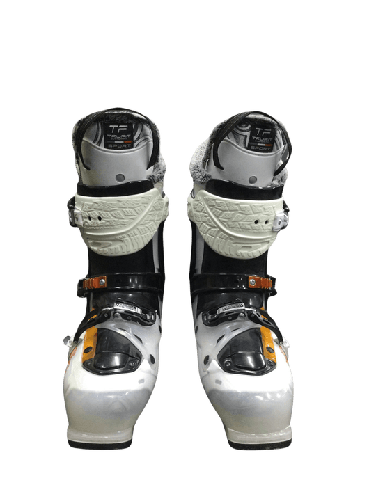 Used Dalbello Voodoo Senior 10 Men's Snowboard Boots