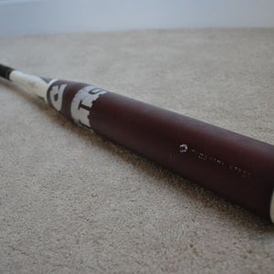 34/28 DeMarini White Steel WHI10 Singlewall Maroon Barrel Slowpitch Softball Bat