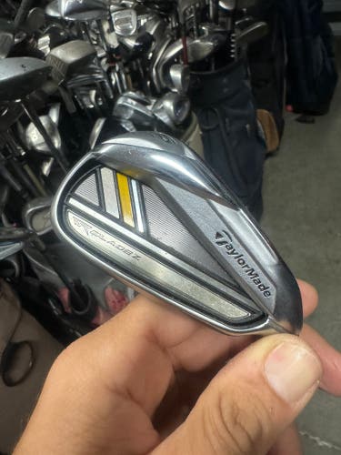Taylormade R Bladez 6 Iron In Right Handed  Graphite