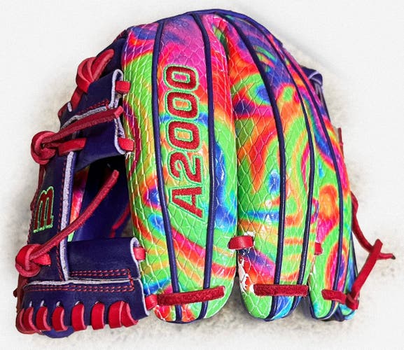 New 2023 Infield 11.5" A2000 Baseball Glove