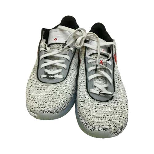 Used Nike Lebron Senior 13 Basketball Shoes