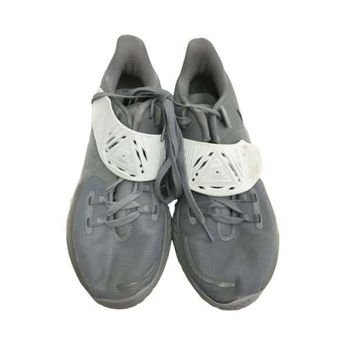 Used Nike Kyrie Senior 10.5 Basketball Shoes