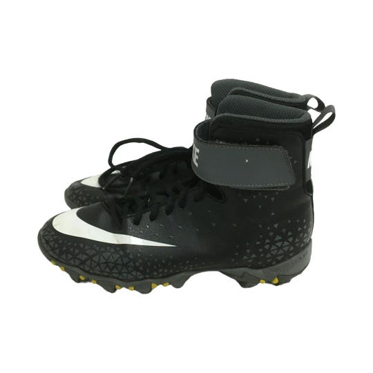 Used Nike Force Savage Junior 3.5 Football Cleats