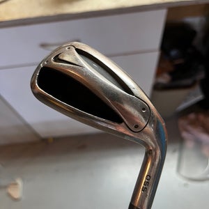 Men's Right Handed Regular Flex 5 Iron Graphite Shaft Slingshot