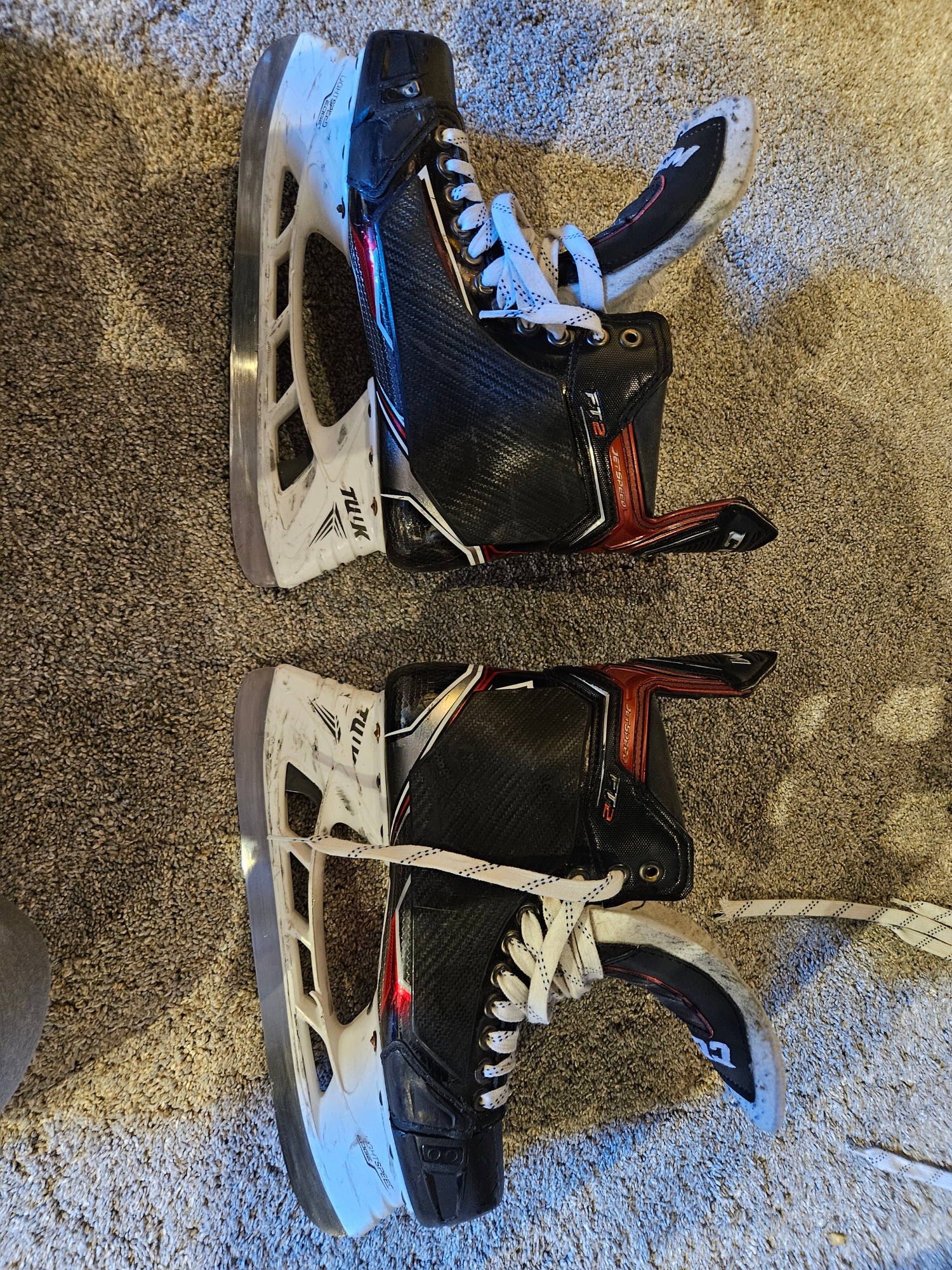 Used Senior CCM JetSpeed FT2 Hockey Skates Regular Width 8.5