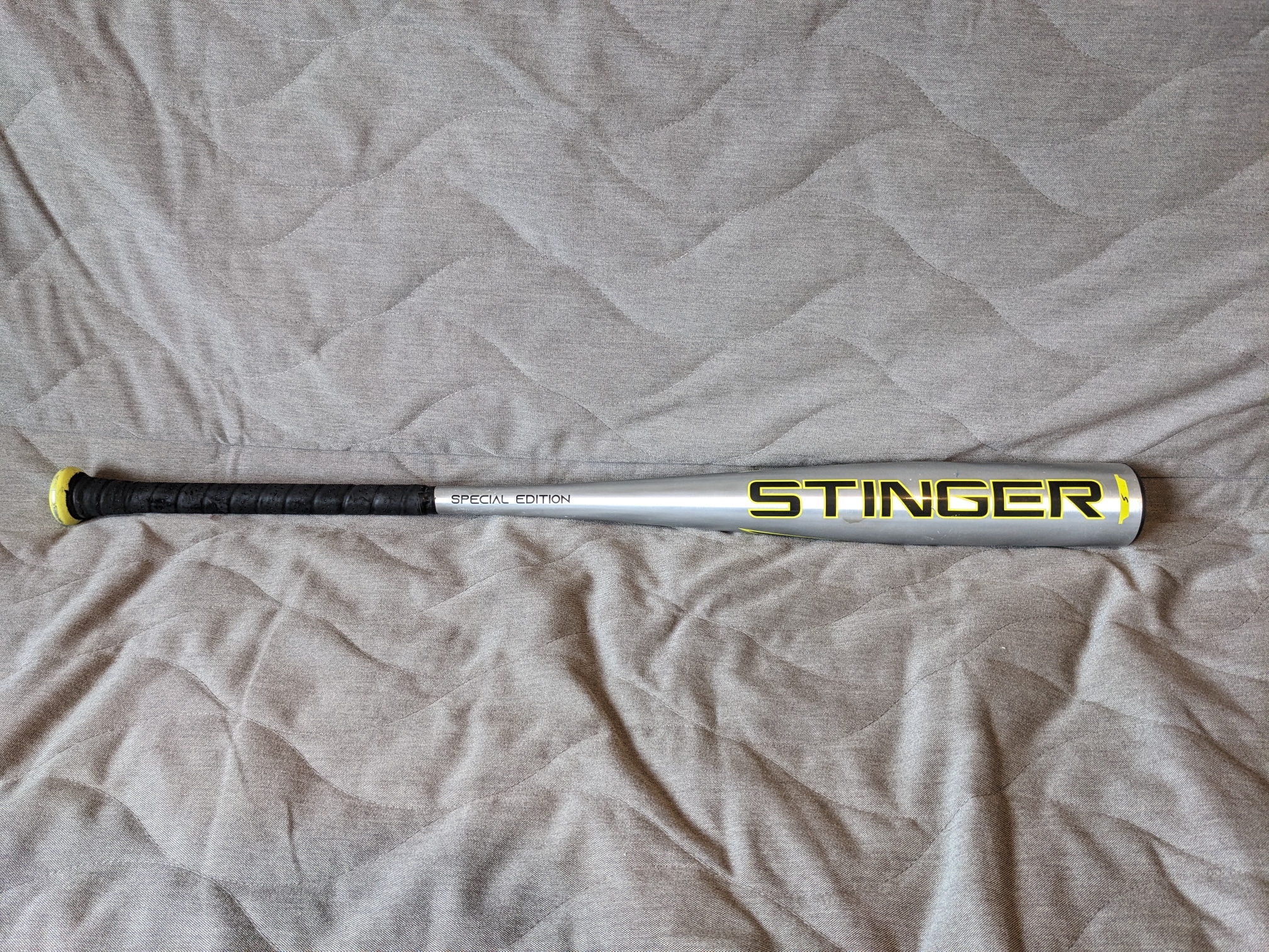 Used BBCOR Certified Stinger Nuke Bat (-3) 30 oz 33" Special Edition