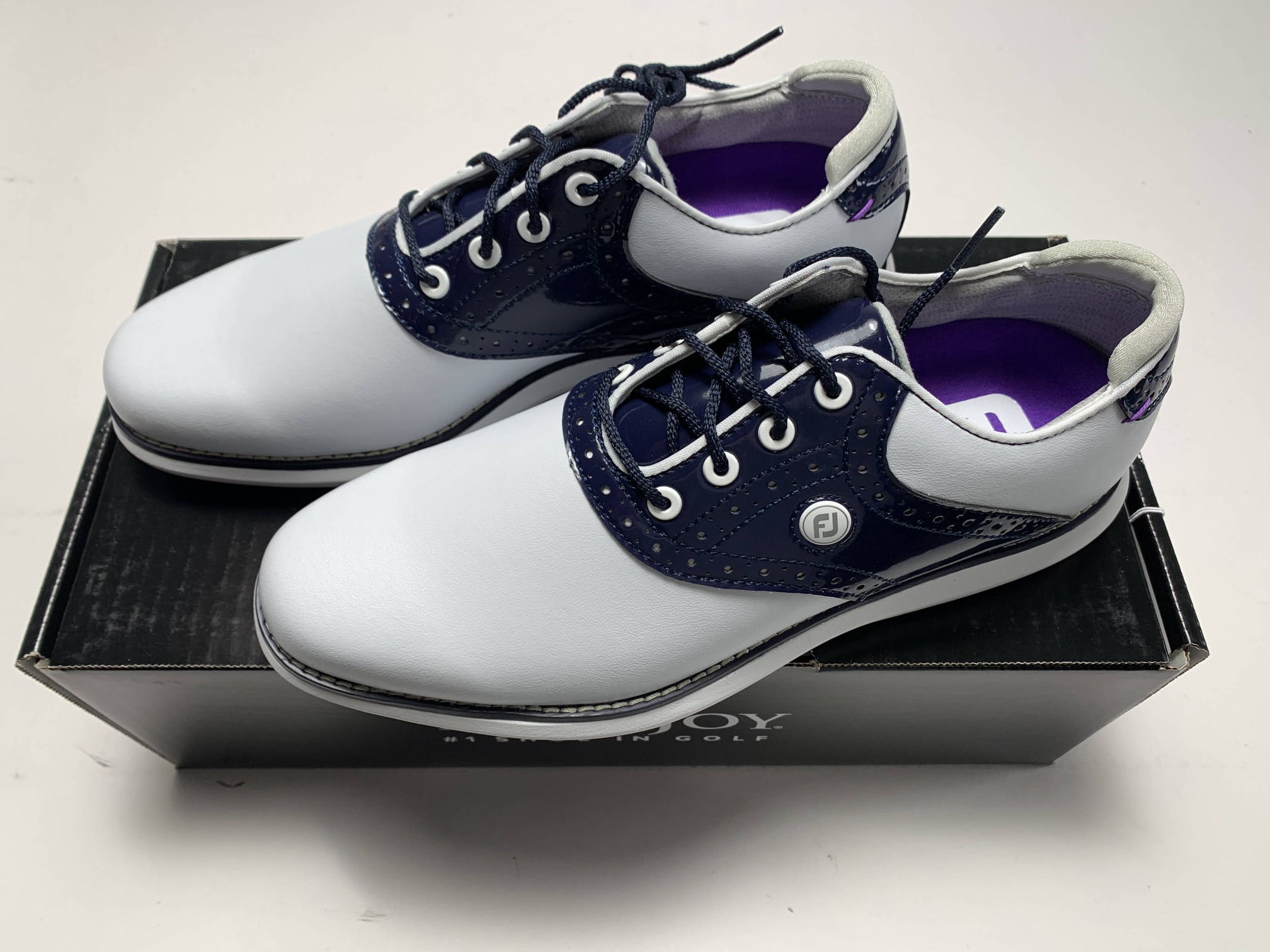 FootJoy FJ Traditions Golf Shoes White Navy / Patent Women's SZ 7 (97899)
