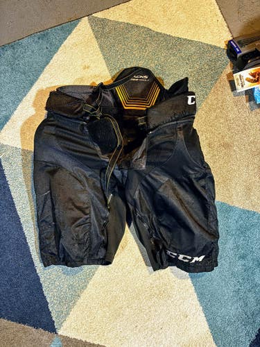 Senior Used Small CCM Tacks 7092 Hockey Pants
