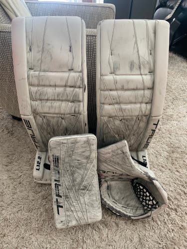 True L12.2 Full Set