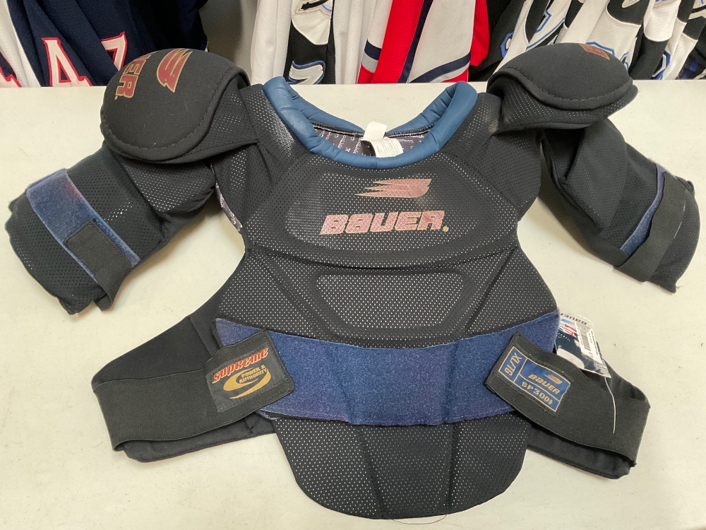 BAUER - SP3000 - Hockey Shoulder Pads - Never Worn - W/tags - Adult XL