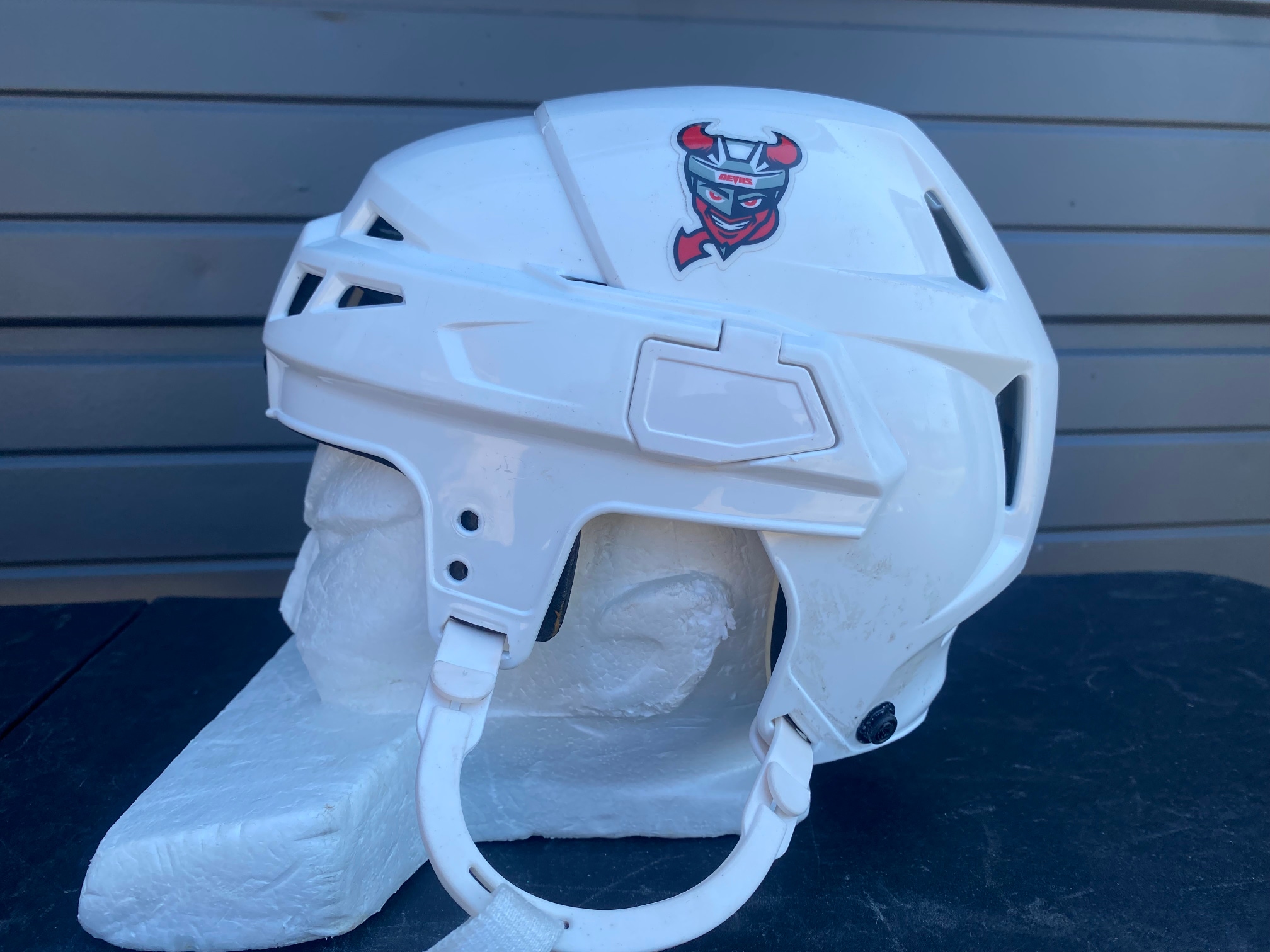 CCM V08 Pro Stock Hockey Helmet White Small 3810