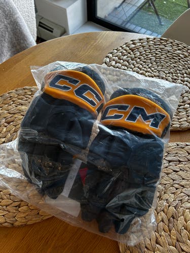 Bundle for @sonnybonbon