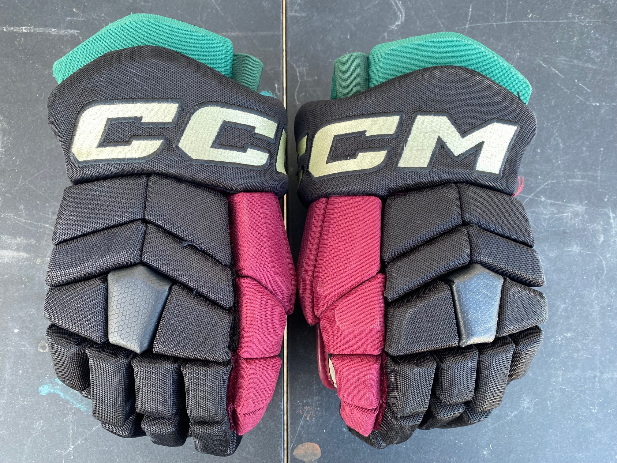 CCM HGTK Tacks Pro Stock Hockey Gloves 14" Black COYOTES 3818