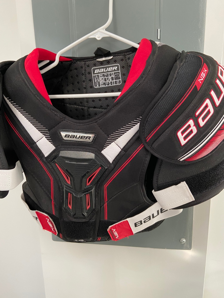 Bauer NXS Senior Hockey Shoulder Pads - Large