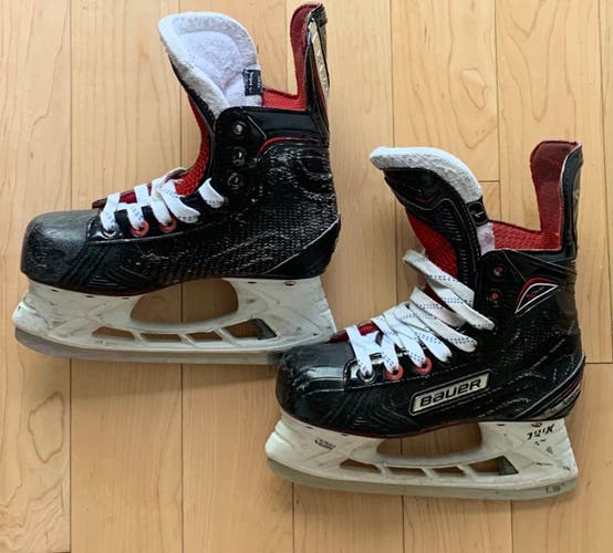 Used Bauer Size 1 Vapor X700 Hockey Skates