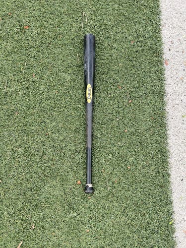 Gold stock Baum bat wood bat ‘32 -3 used