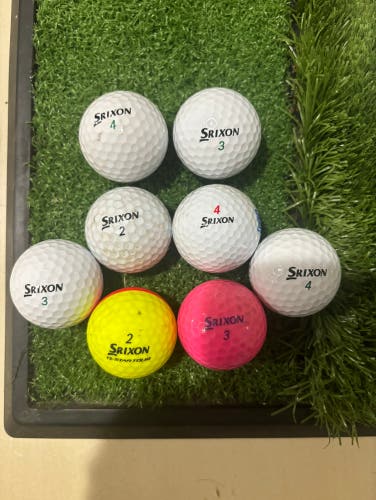 Used Srixon 8 Pack Assorted Balls
