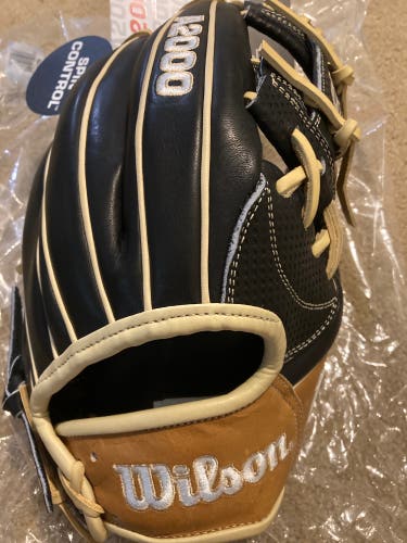 2023 Infield 11.75" A2000 Baseball Glove