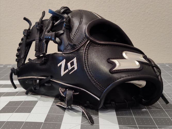SSK Infield Z9 Maestro Baseball Glove 11.5" (LHT) - AMAZING Condition