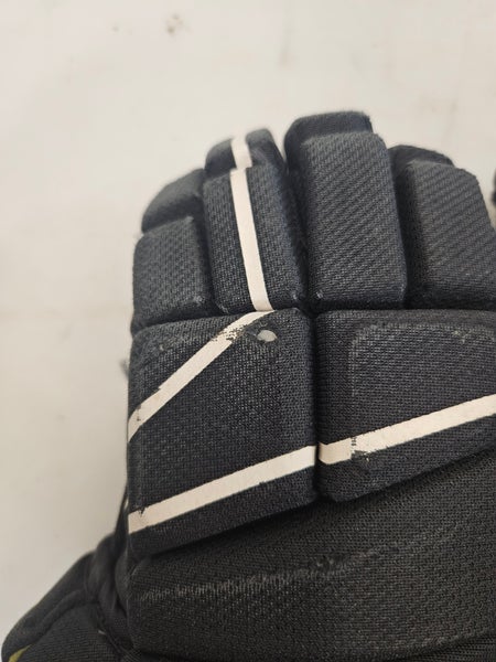 Used Warrior Alpha Gloves 10"