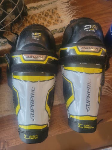 Youth Used Bauer Supreme 2S Pro 9" Shin Pads