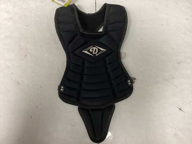 Used Diamond Dcp-12 Youth Catcher's Chest Protector