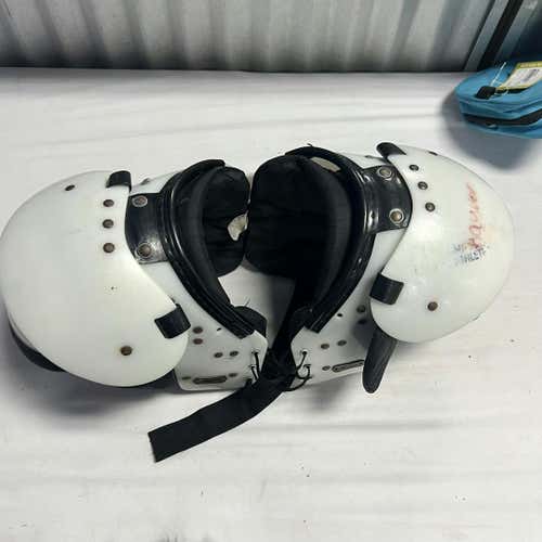 Used Youth Md Football Shoulder Pads