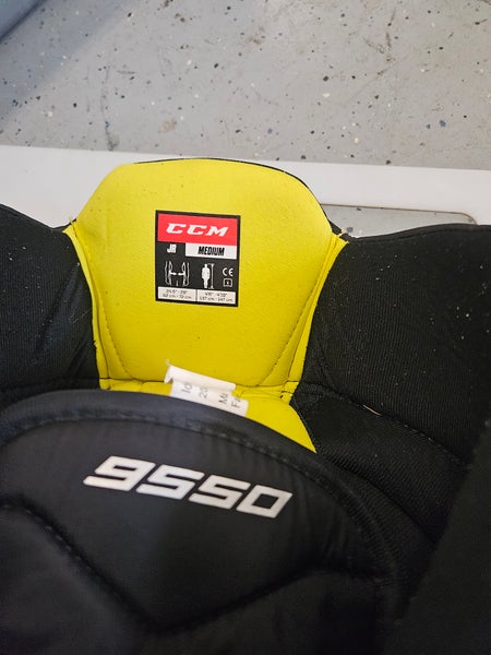 Junior Used Medium CCM Tacks 9550 Hockey Pants