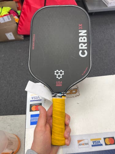 Black Used Crbn 3X 16MM Pickleball Paddle