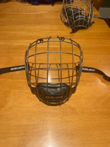 Large Titanium Bauer Fm Reakt Cage