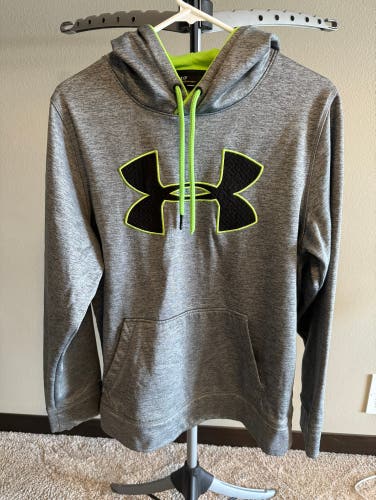 Under Armour Storm Hoodie Size Small