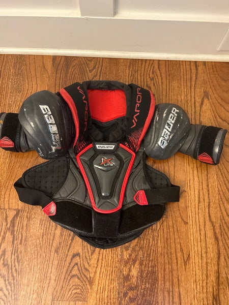 Junior Large Bauer Vapor 1X Lite Shoulder Pads