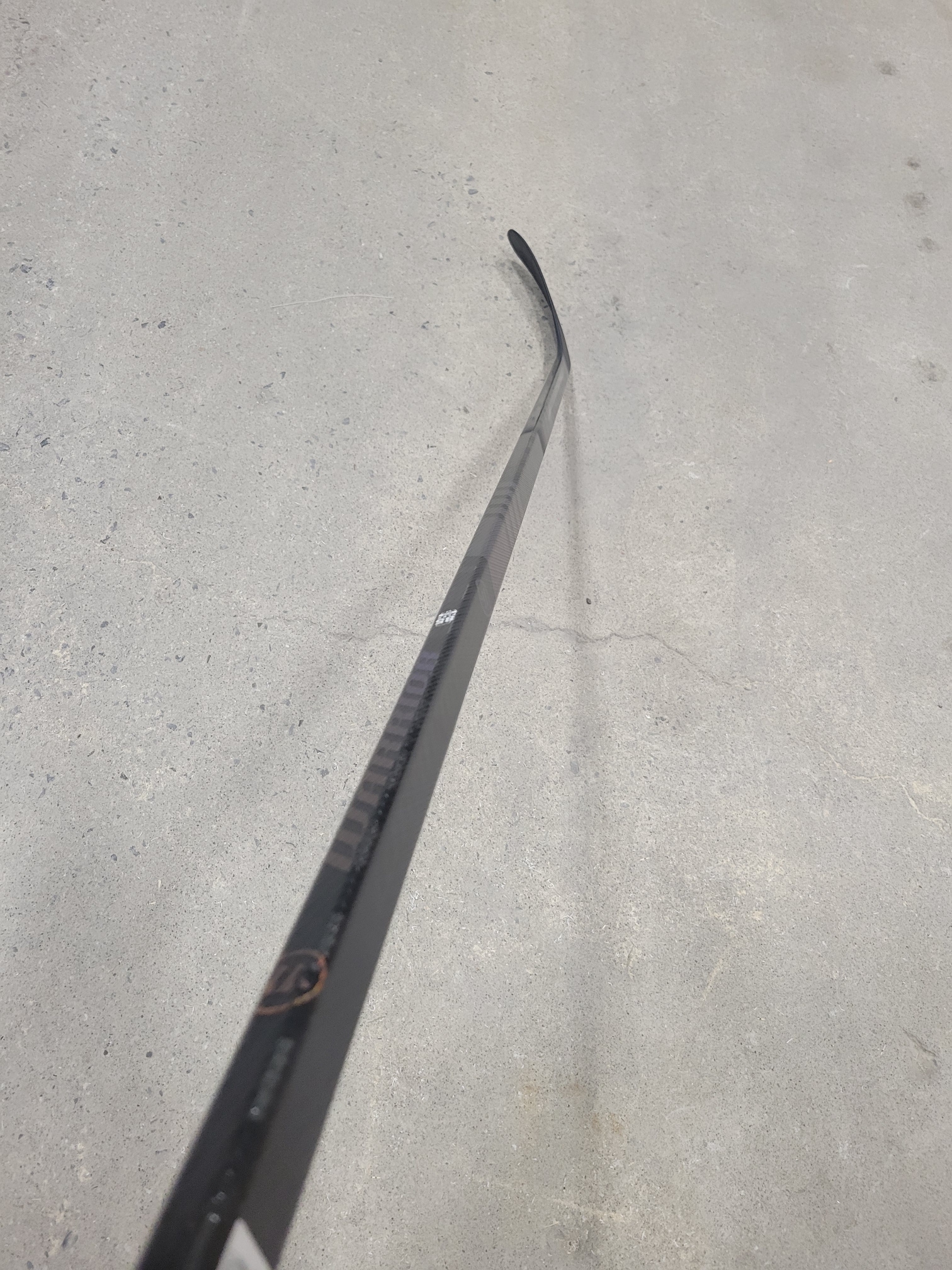 New Right Hand Warrior Super Novium Hockey Stick W28 85 flex