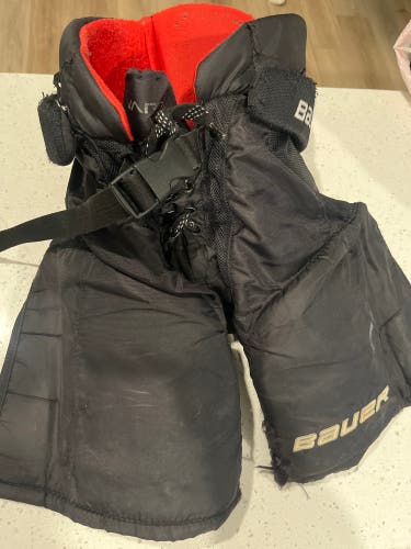 Used Small Bauer Vapor X80 Hockey Pants