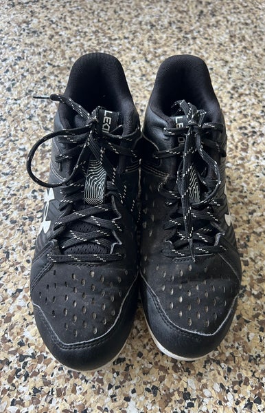 Under Armour Leadoff Youth Baseball Cleats