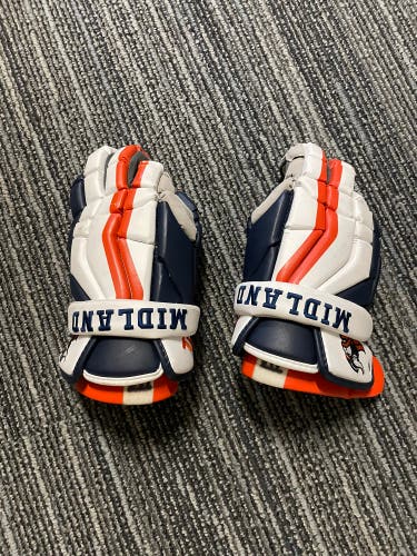 True Lacrosse Gloves